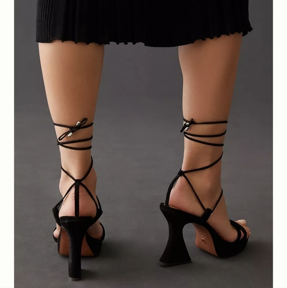 Vicenza Strappy Platform Heels- black - Picture 4 of 12